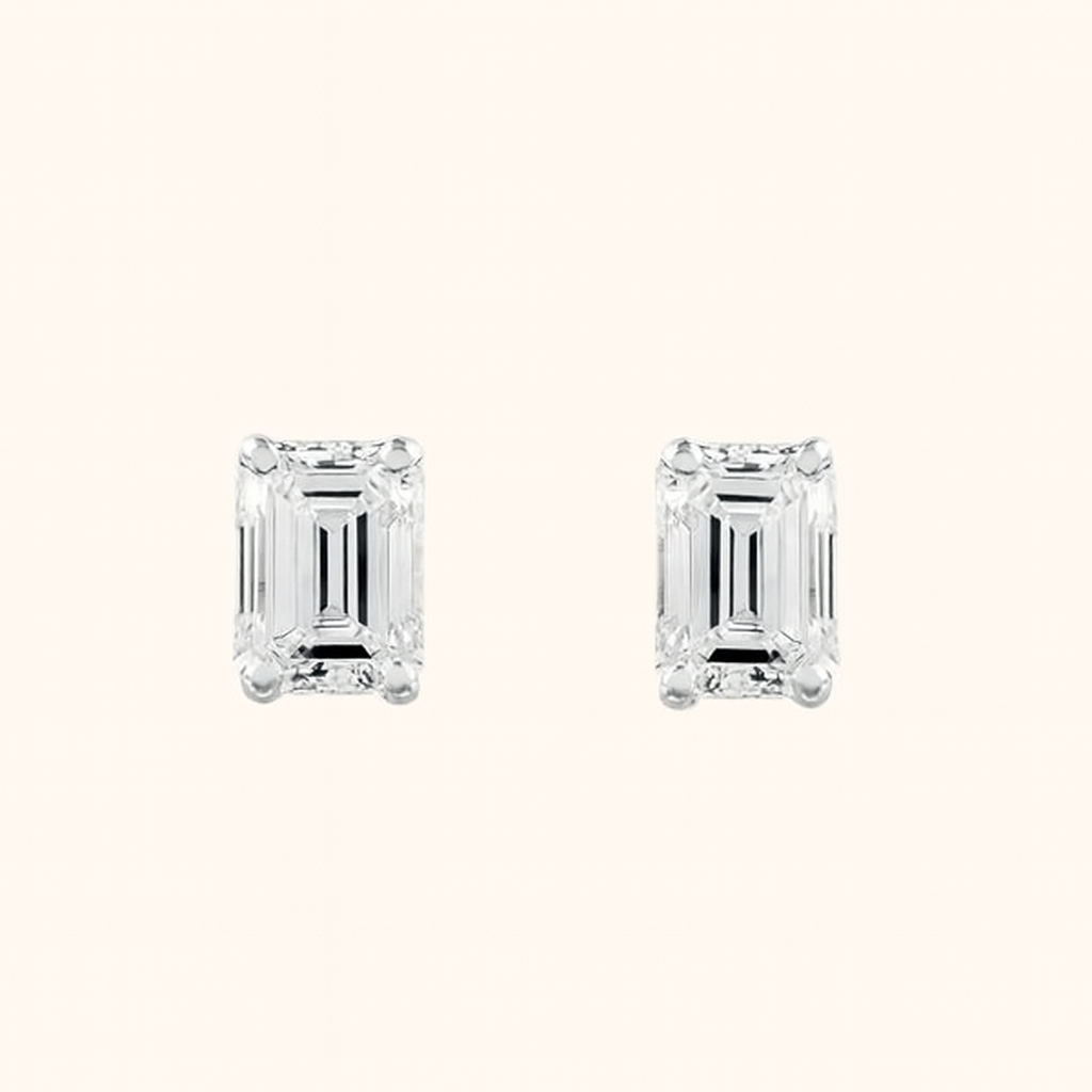 IGI Certified Lab-Grown Round Diamond Stud Earrings