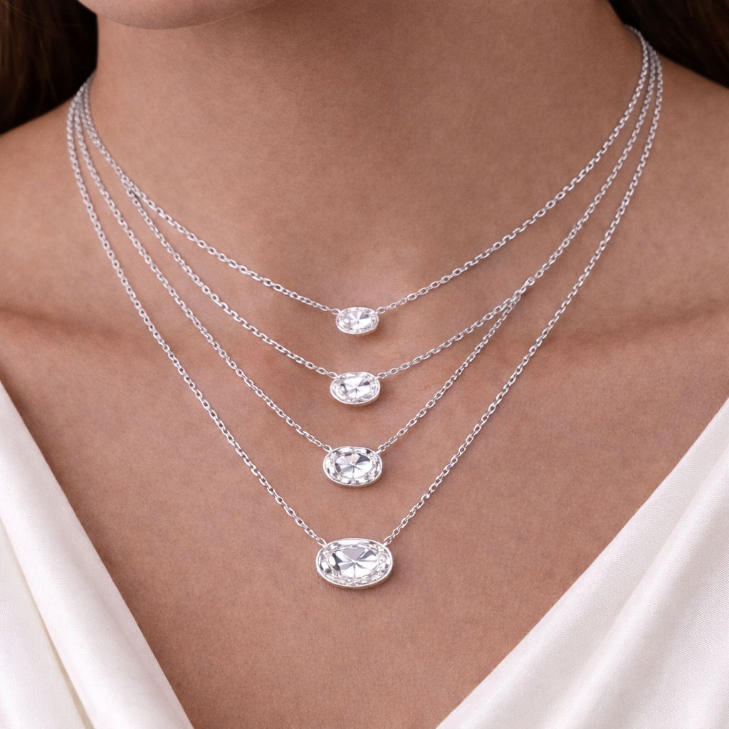 VRAI Solitaire Necklace