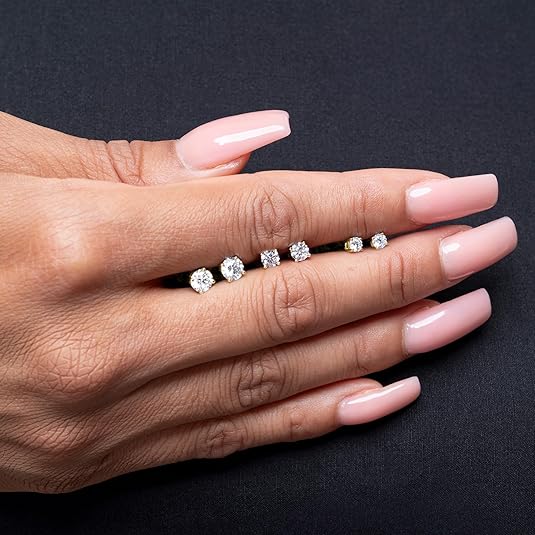 IGI Lab-Grown Round Diamond Stud Earrings 14K Gold