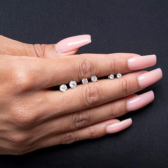 IGI Lab-Grown Round Diamond Stud Earrings 14K Gold