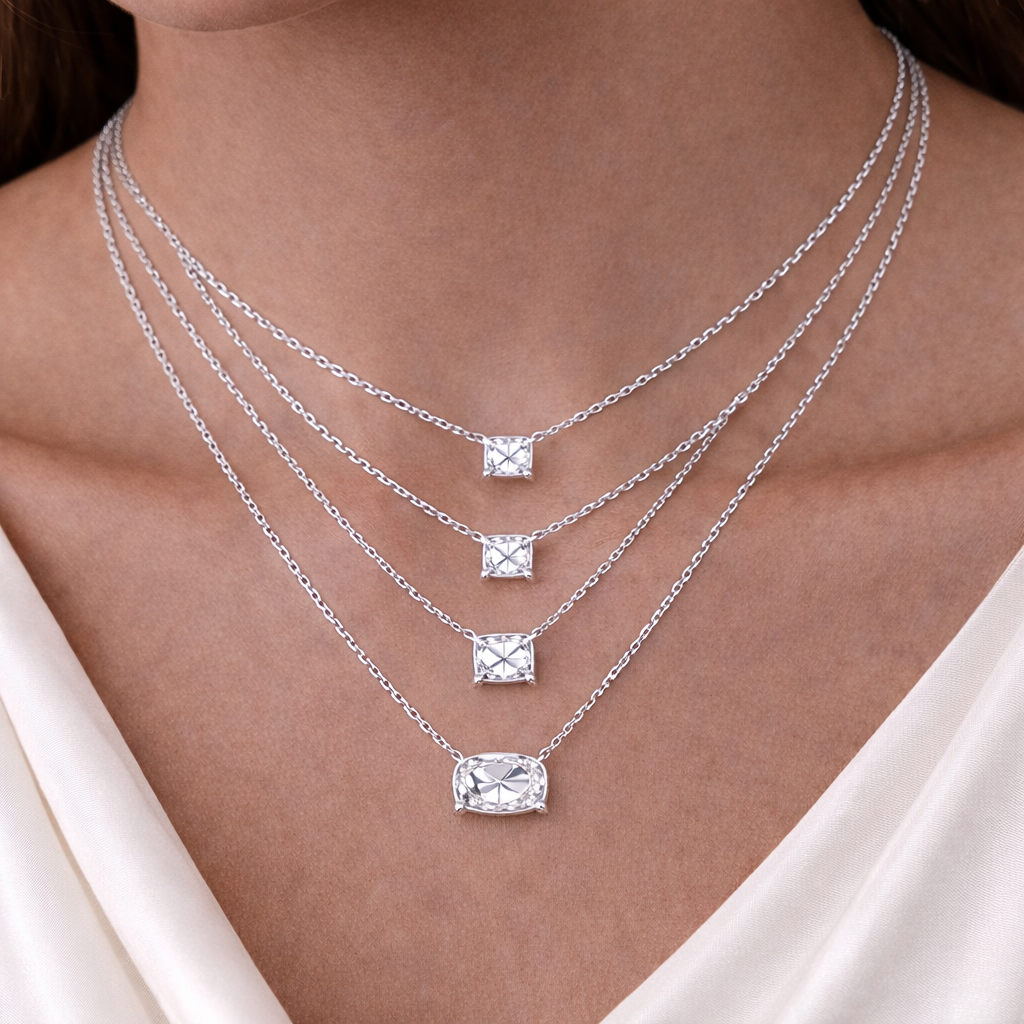 VRAI Solitaire Pendant