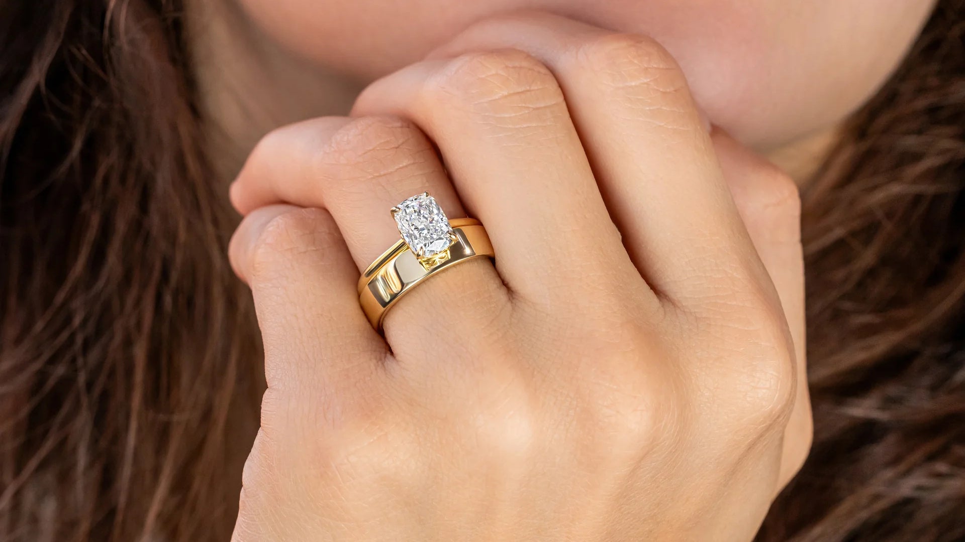 slider image slider_item_AhcmhD